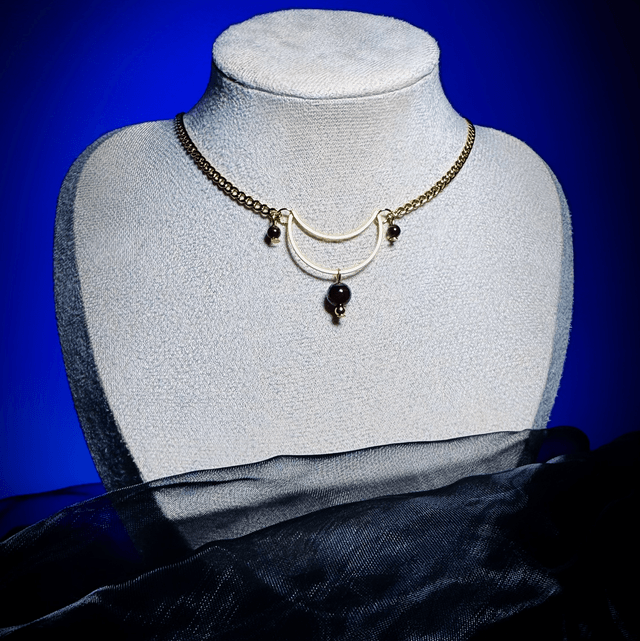 Collier ÉCLAT LUNAIRE grenat 