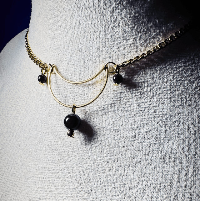 Collier ÉCLAT LUNAIRE grenat 
