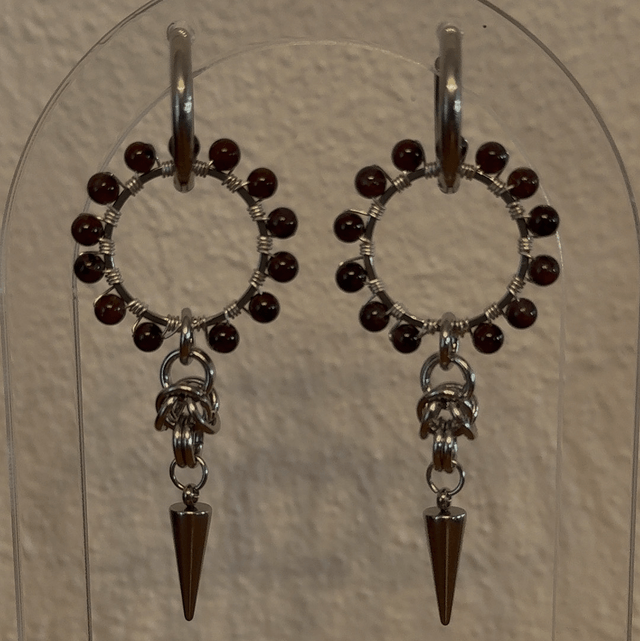 Boucles d’oreilles FORTERESSE grenat
