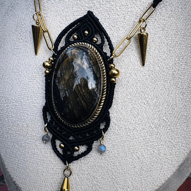 Collier ANTIQUE labradorite 