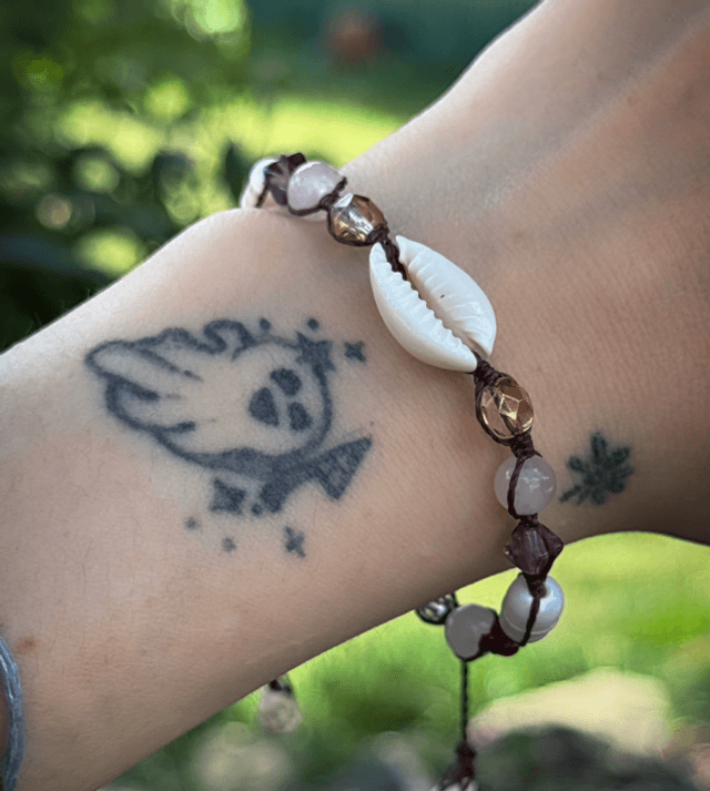 Bracelet AURA quartz rose , cristaux Swarovski et perles d’eau douce