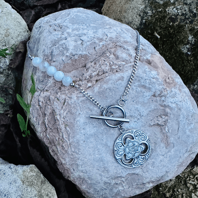 Collier TRINITÉ labradorite blanche